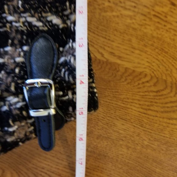 Plaid wrap around skirt - Picture 6 of 8